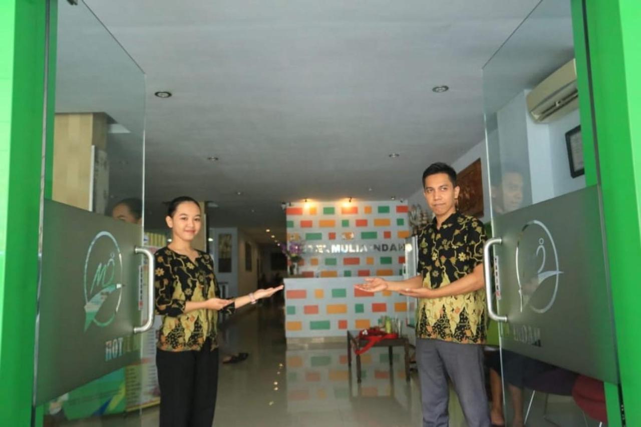 Urbanview Hotel Mulia Indah Palopo Экстерьер фото